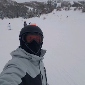 Meet your Posher, Corey